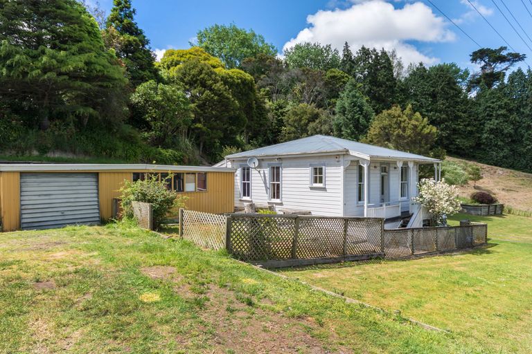 Photo of property in 33 Koheroa Road, Mercer, 2474