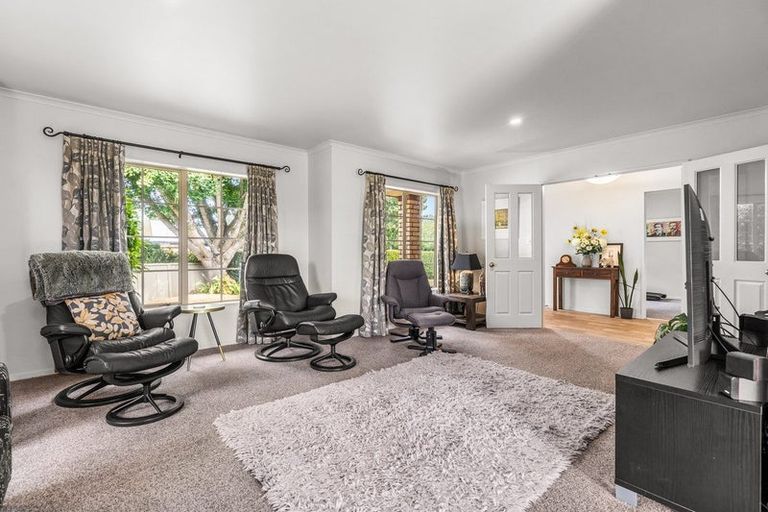 Photo of property in 14 Alba Place, Cambridge, 3434