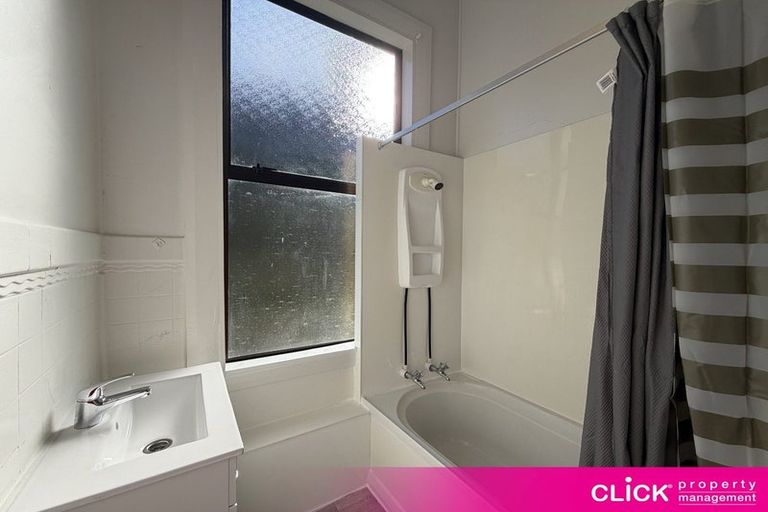 Photo of property in 102a Canongate, Dunedin Central, Dunedin, 9016