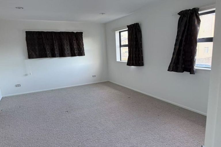 Photo of property in 30 Rohi Place, Flat Bush, Auckland, 2019