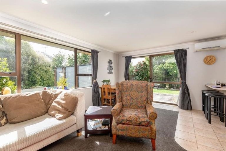 Photo of property in 5 Jutland Road, Pukekohe, 2120