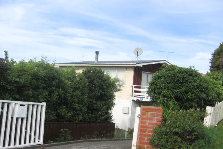 Photo of property in 5 Branscombe Street, Johnsonville, Wellington, 6037