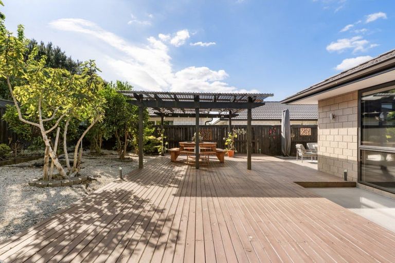 Photo of property in 274 Lakes Boulevard, Pyes Pa, Tauranga, 3112