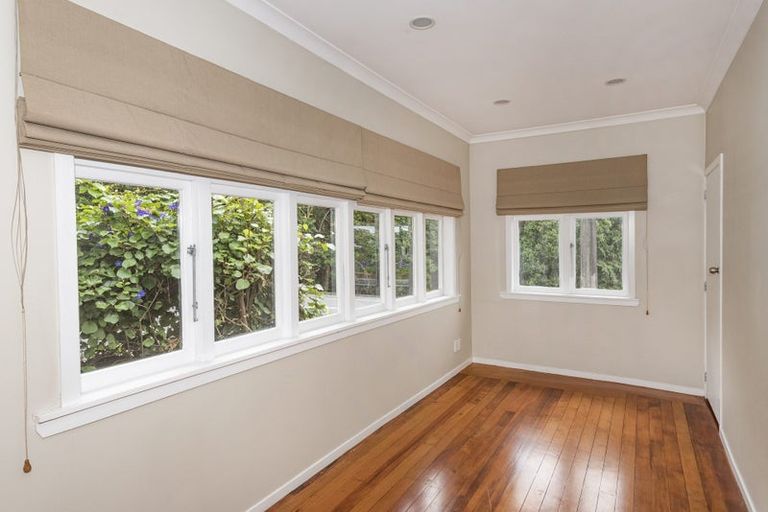 Photo of property in 75 Hatea Drive, Regent, Whangarei, 0112