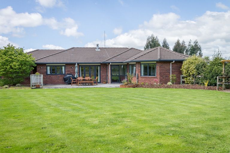 Photo of property in 99 Chestnut Lane, Pirongia, 3802