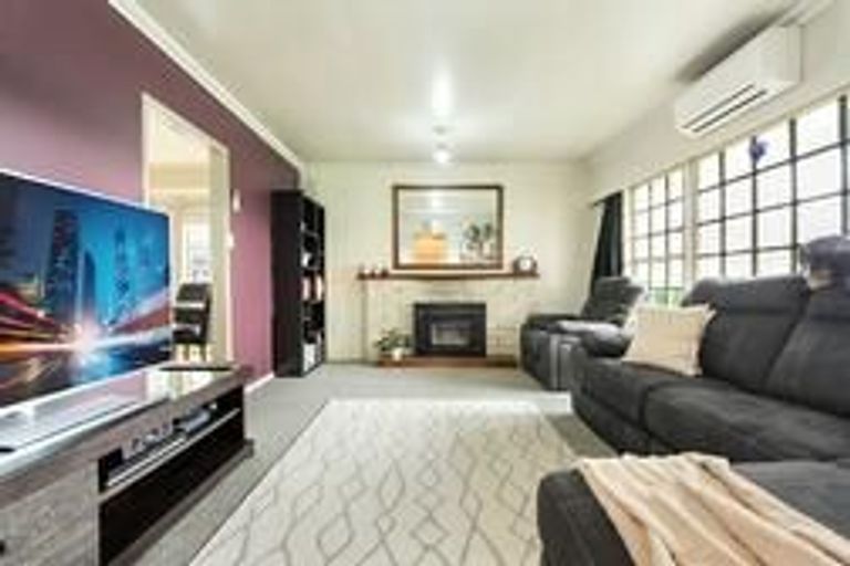 Photo of property in 36 Joanne Crescent, Pukehangi, Rotorua, 3015