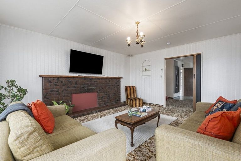 Photo of property in 20 Cedar Crescent, Feilding, 4702