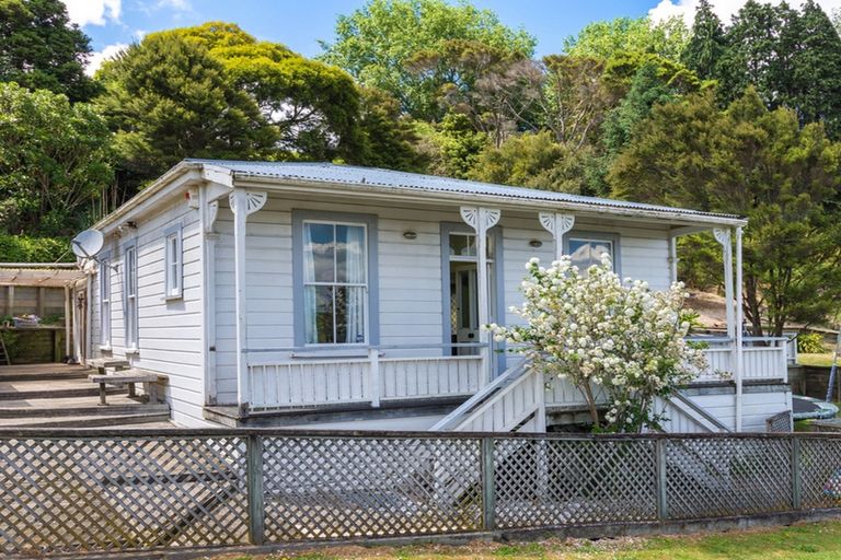 Photo of property in 33 Koheroa Road, Mercer, 2474