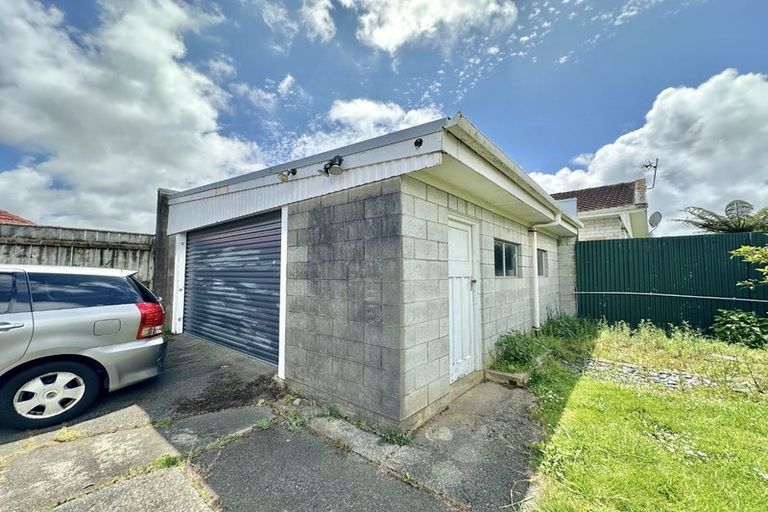 Photo of property in 11 Brees Street, Epuni, Lower Hutt, 5011