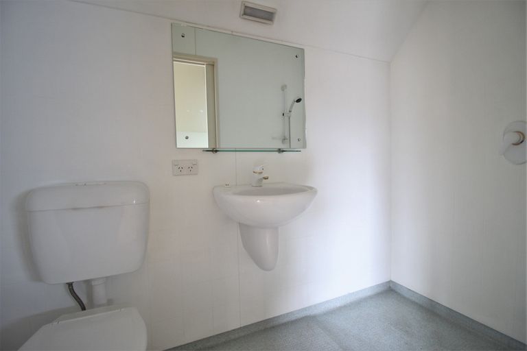 Photo of property in 2 Orchard Drive, Alexandra, 9320