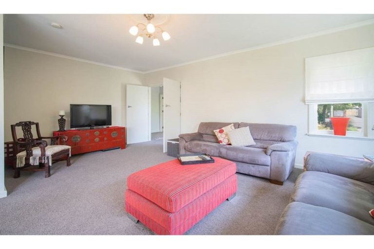 Photo of property in 182 Ilam Road, Ilam, Christchurch, 8041