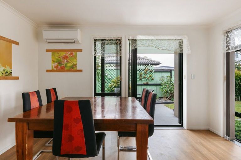 Photo of property in 26 Carrington Drive, Papamoa Beach, Papamoa, 3118