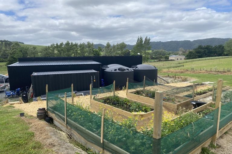 Photo of property in 196 Tavinor Road, Otaika, Whangarei, 0170