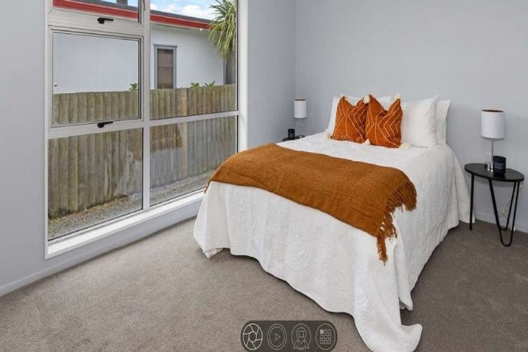 Photo of property in 1/407 Estuary Road, South New Brighton, Christchurch, 8062