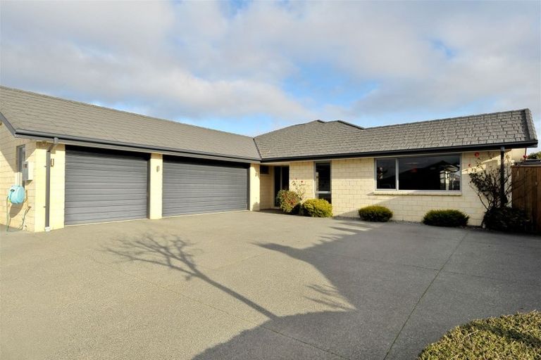 Photo of property in 34 Mariposa Crescent, Aidanfield, Christchurch, 8025