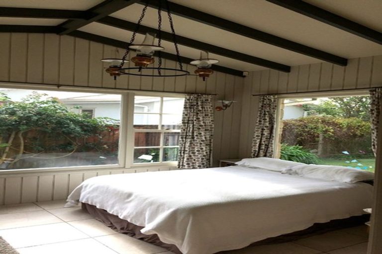 Photo of property in 16 Myres Street, Otumoetai, Tauranga, 3110