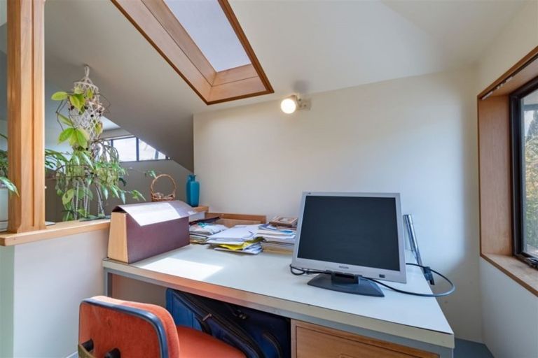 Photo of property in 6 Miro Street, Woburn, Lower Hutt, 5010