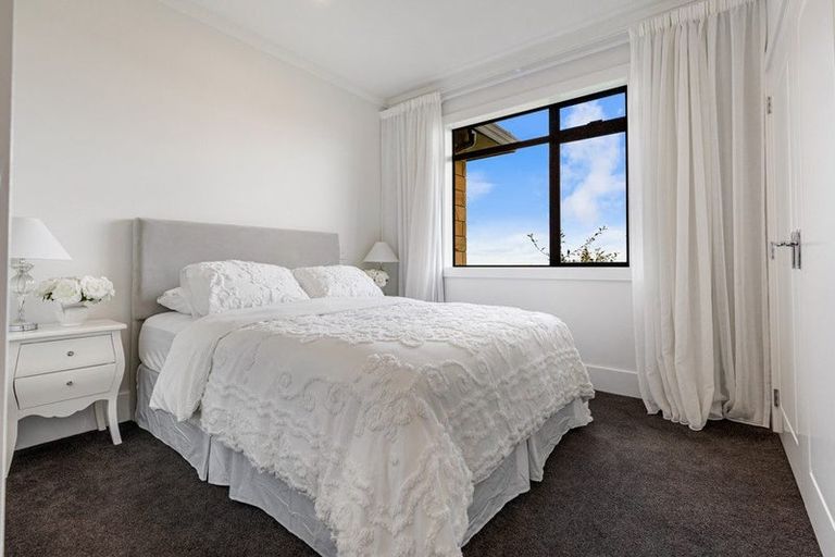 Photo of property in 53 The Ritz, Orewa, 0931