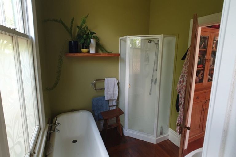 Photo of property in 6 Cowper Street, Devonport, Auckland, 0624