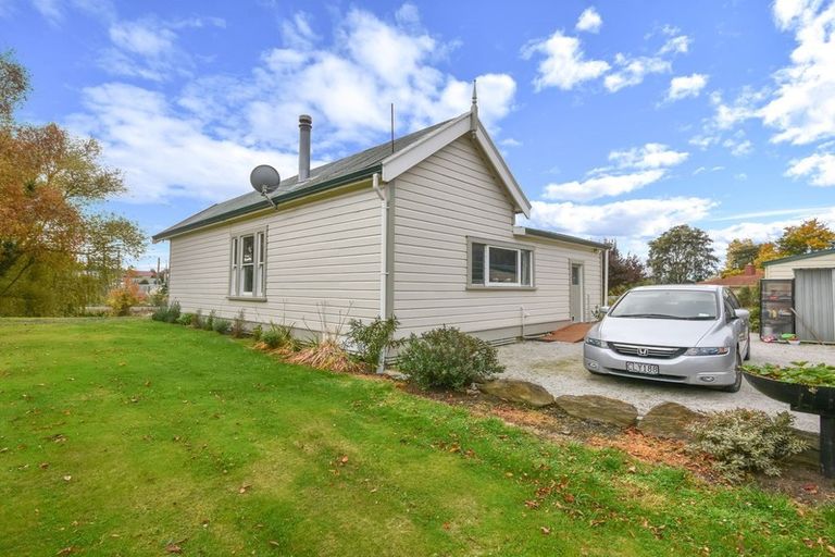 Photo of property in 88 Tiverton Street, Palmerston, 9430