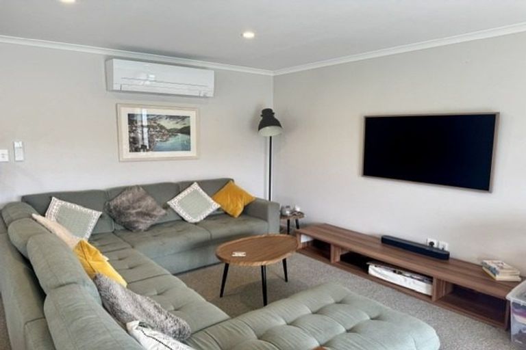 Photo of property in 168 Navigation Drive, Whitby, Porirua, 5024