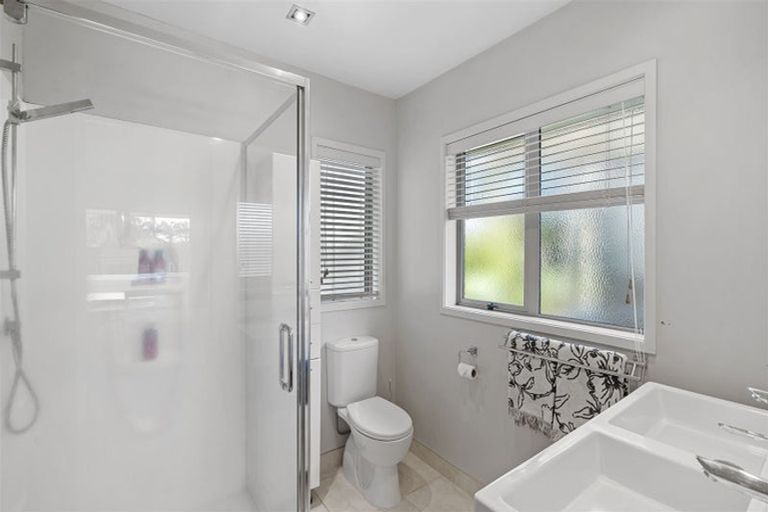 Photo of property in 32 Tomika Crescent, Papamoa Beach, Papamoa, 3118