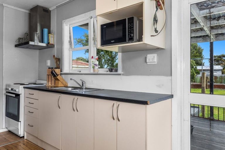 Photo of property in 69 Mckenzie Street, Taneatua, 3123