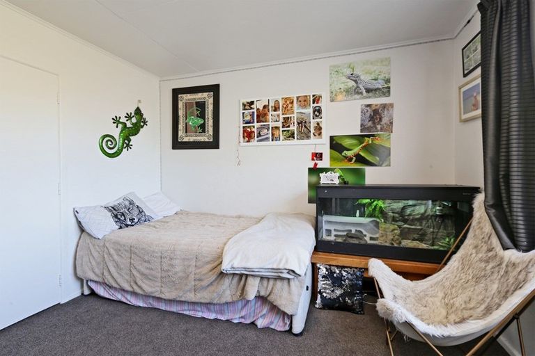 Photo of property in 2 Selwyn Road, Havelock North, 4130