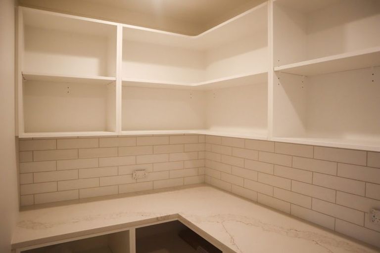 Photo of property in 47c Aorangi Road, Bryndwr, Christchurch, 8053