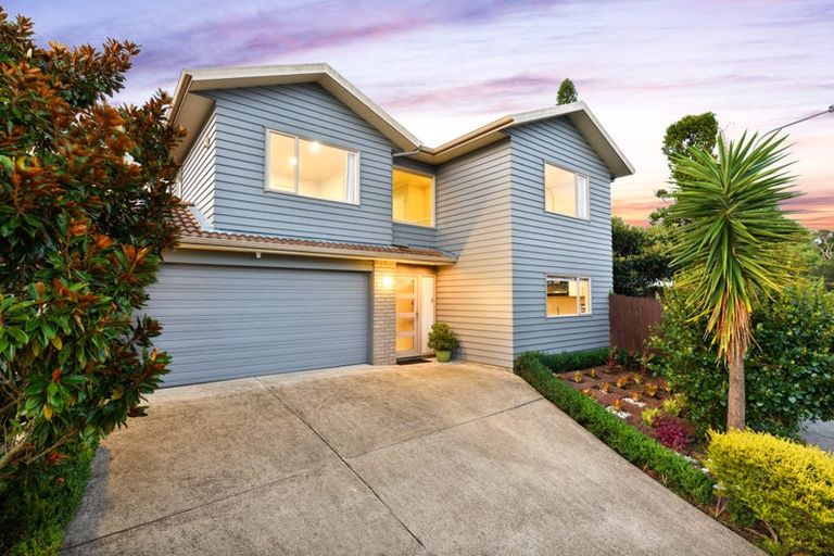 Photo of property in 70 Clover Drive, Henderson, Auckland, 0610