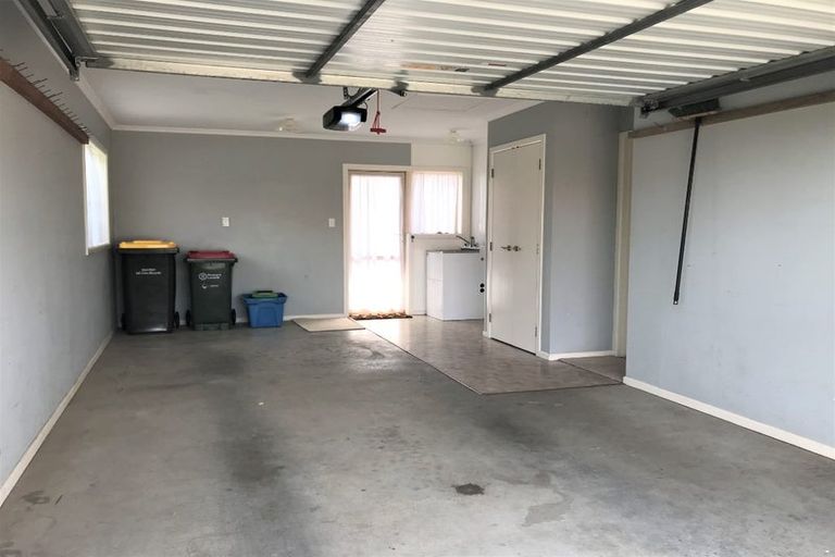 Photo of property in 5 Wilton Street, Westown, New Plymouth, 4310