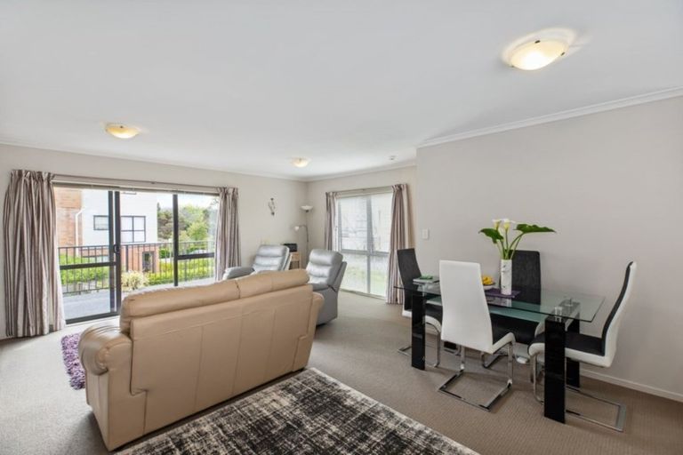 Photo of property in St Claire Village, 60/172 Mcleod Road, Te Atatu South, Auckland, 0610