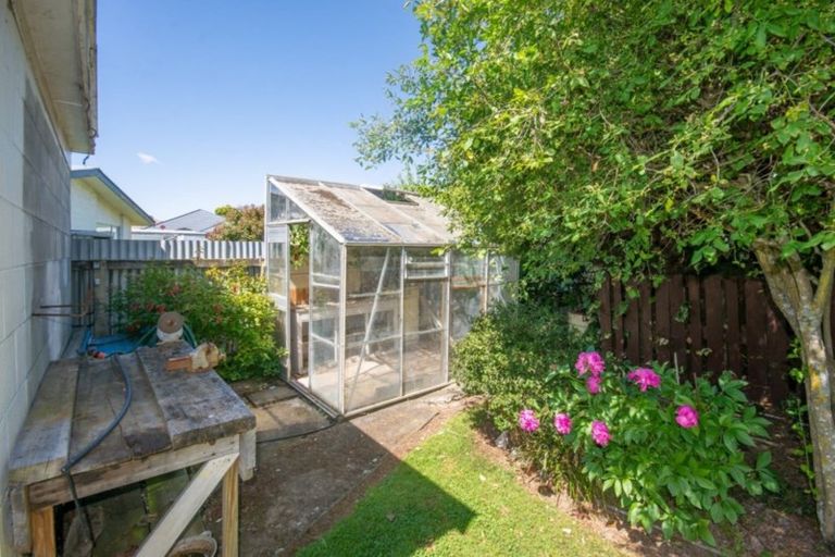 Photo of property in 8a Carvell Street, Blenheim, 7201