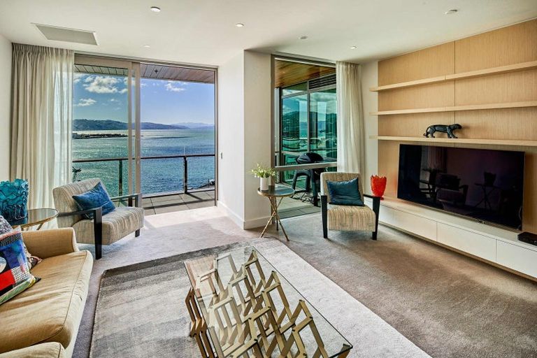 Photo of property in 1002/1 Market Lane, Wellington Central, Wellington, 6011