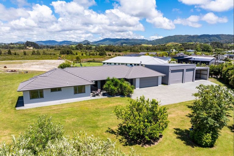 Photo of property in 70 Jack Boyd Drive, Mangawhai Heads, Kaiwaka, 0573