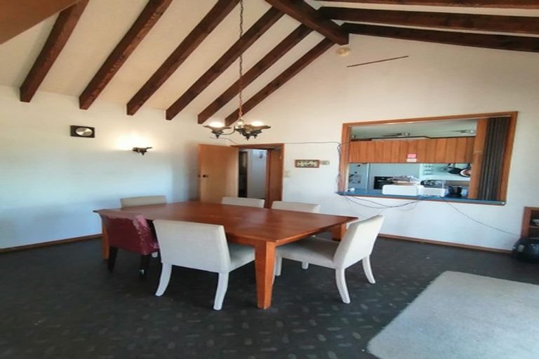 Photo of property in 118 Pupuke Road, Hillcrest, Auckland, 0627