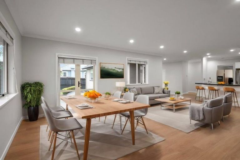 Photo of property in 1/32 Nile Road, Milford, Auckland, 0620