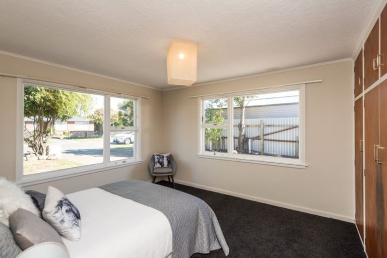 Photo of property in 3 Palmers Road, New Brighton, Christchurch, 8083