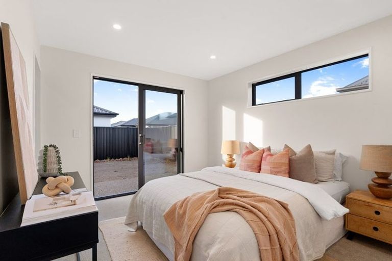 Photo of property in 43 Derbridge Street, Woodend, 7610