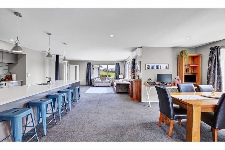 Photo of property in 36 Weka Street, Oxford, 7430