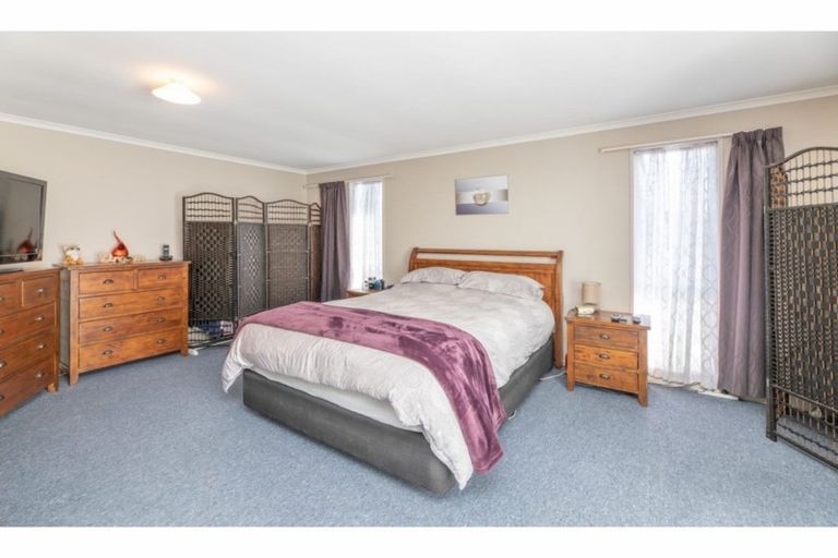 Photo of property in 2 Will Place, Rangiora, 7400