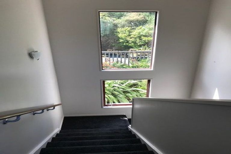 Photo of property in 111 Woodman Drive, Tawa, Wellington, 5028