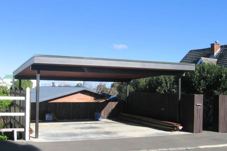 Photo of property in 111 Thompson Road, Bluff Hill, Napier, 4110