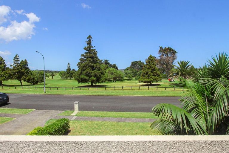Photo of property in 27 Stella Drive, Clarks Beach, 2122