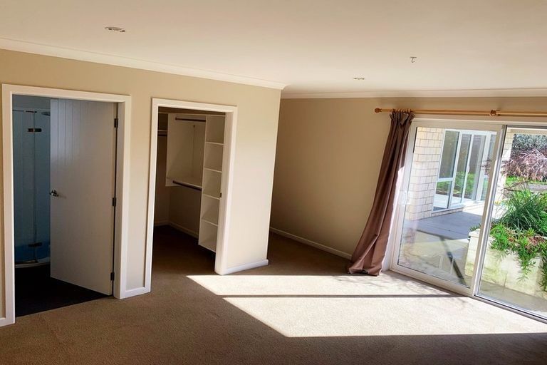 Photo of property in 8 Sutherland Court, Flagstaff, Hamilton, 3210