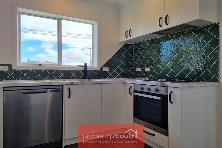 Photo of property in 17 Brookes Street, Inglewood, 4330