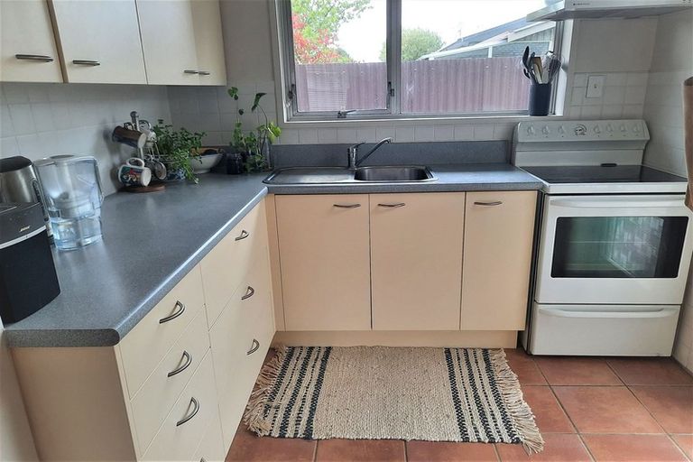 Photo of property in 4/449 Armagh Street, Linwood, Christchurch, 8011