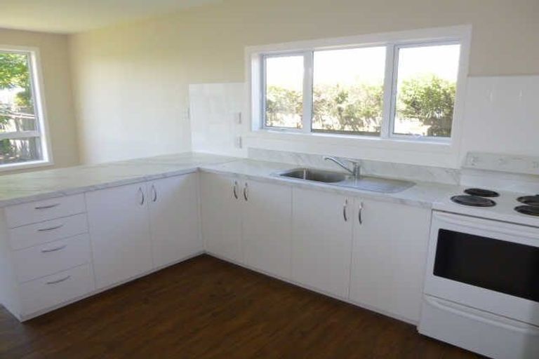 Photo of property in 2/271 Avonhead Road, Avonhead, Christchurch, 8042