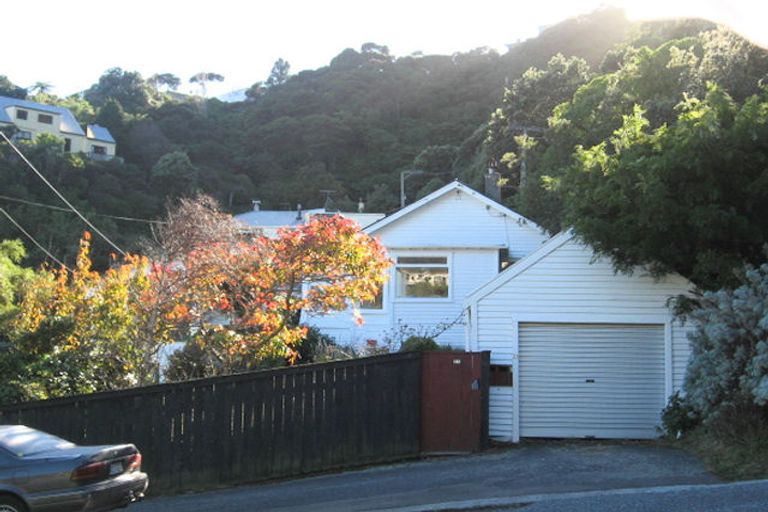 Photo of property in 11 Totara Street, Eastbourne, Lower Hutt, 5013