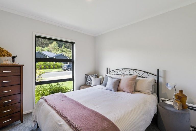 Photo of property in 38 Pakanga Grove, Pyes Pa, Tauranga, 3112